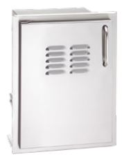 Select Single Access Door with Tank Tray and Louvers (21 x 14½)